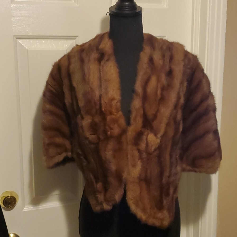 Mink fur stole/shaw - Picture 2 of 8